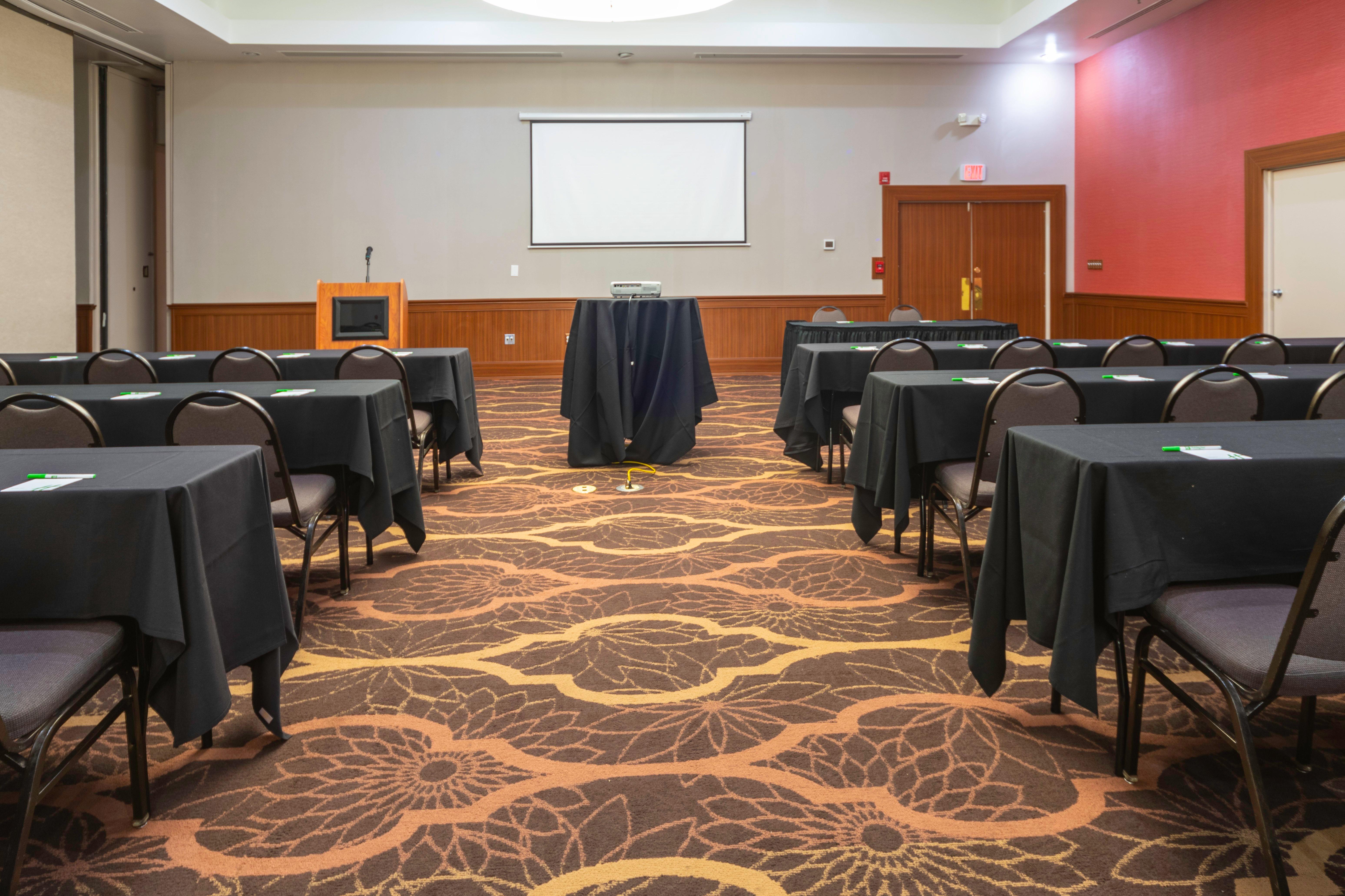 Holiday Inn Louisville East - Hurstbourne By Ihg Exterior photo