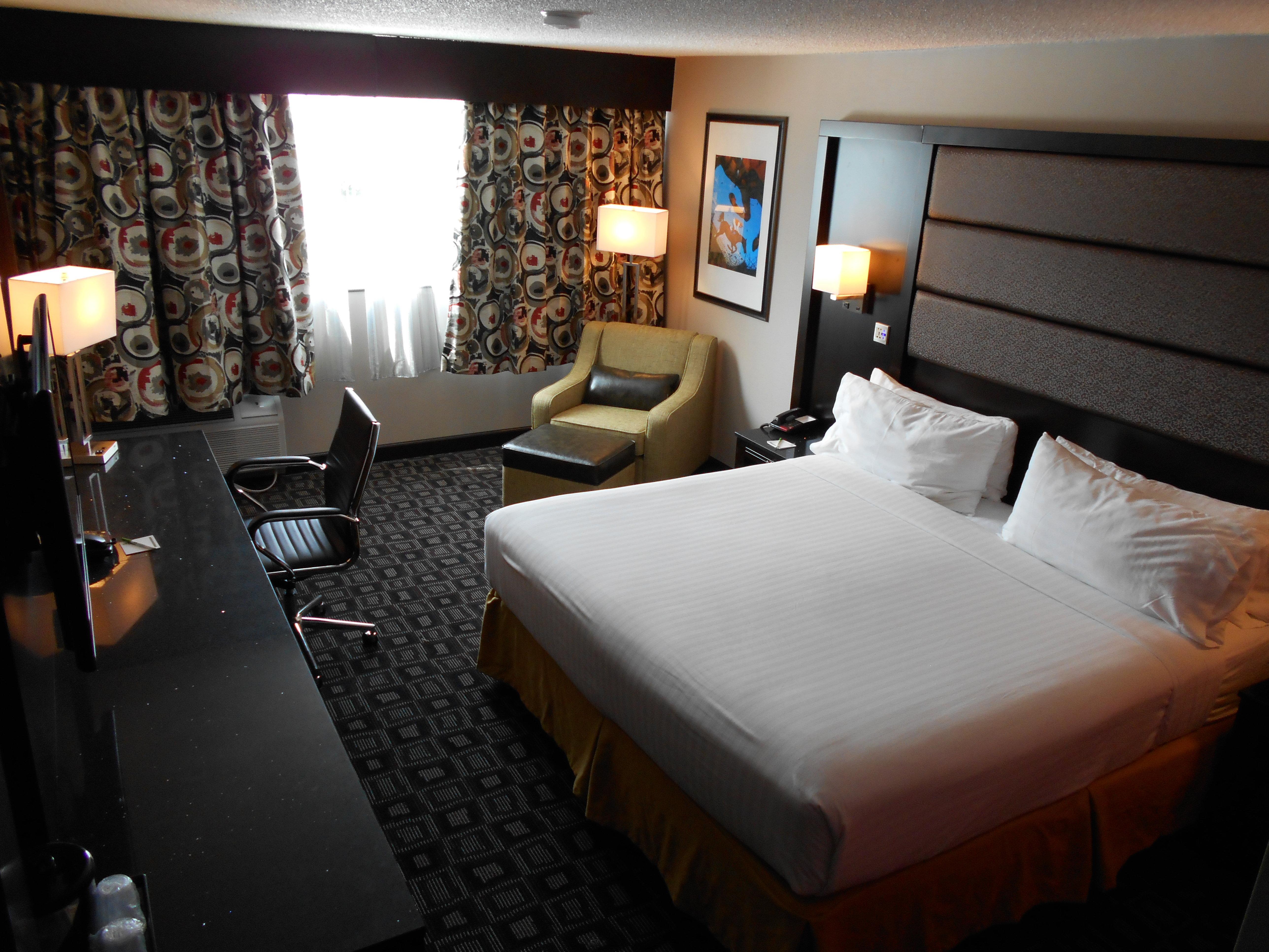 Holiday Inn Louisville East - Hurstbourne By Ihg Exterior photo