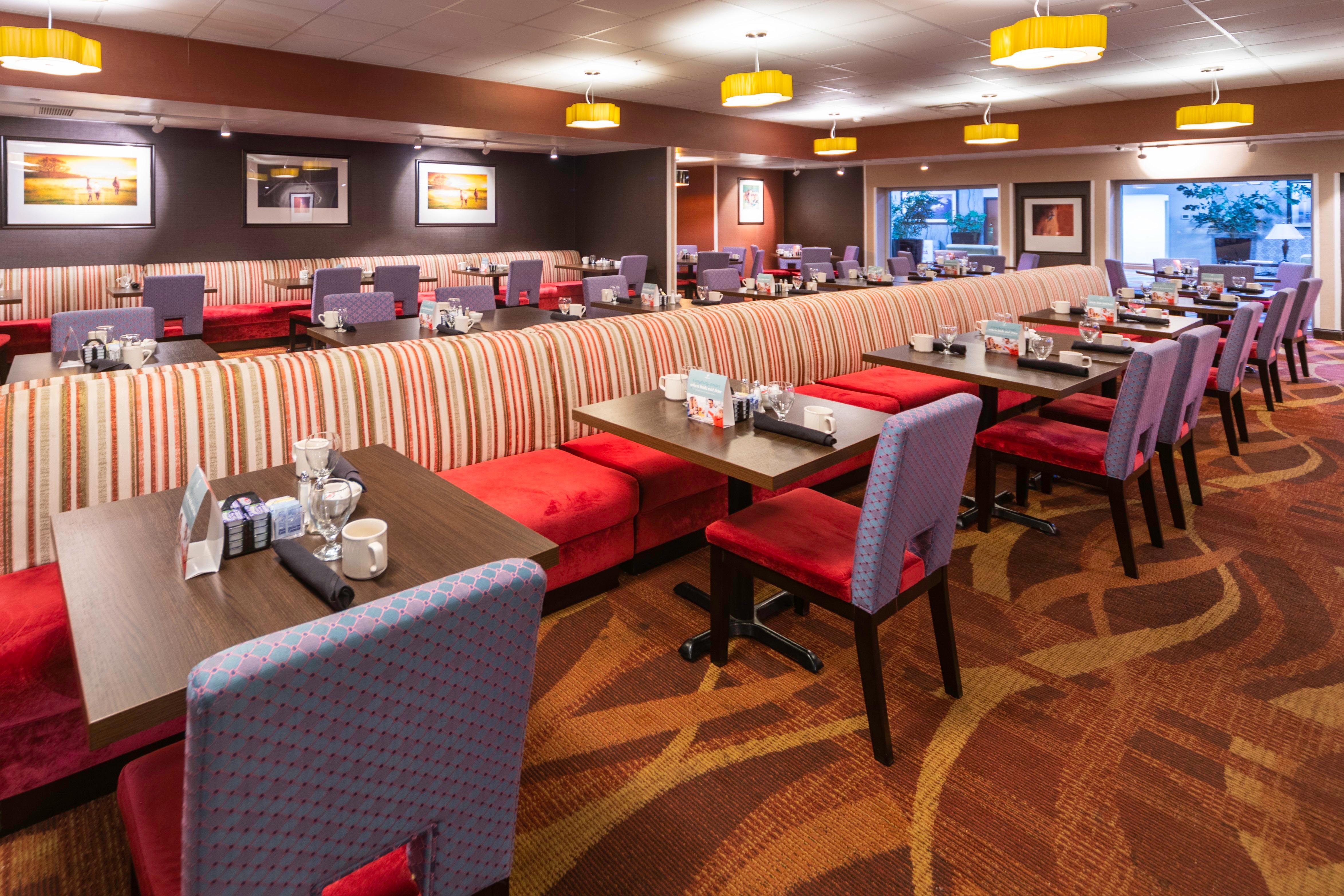 Holiday Inn Louisville East - Hurstbourne By Ihg Exterior photo